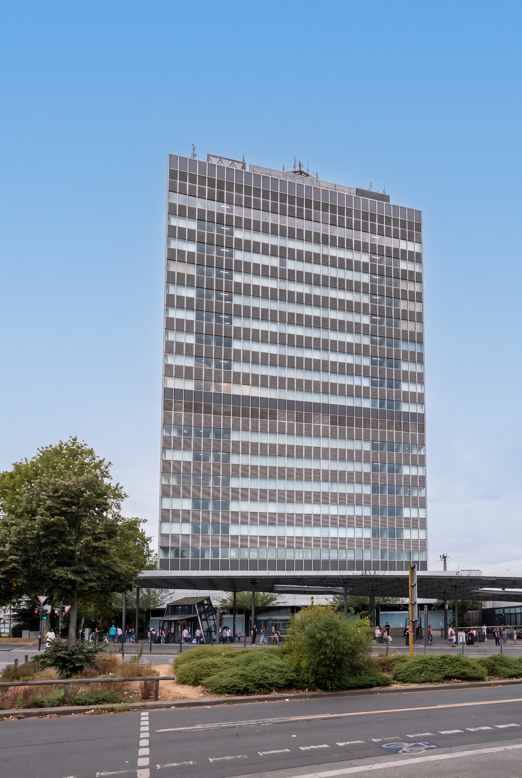 CUBE Skyline Tower Essen – Südansicht